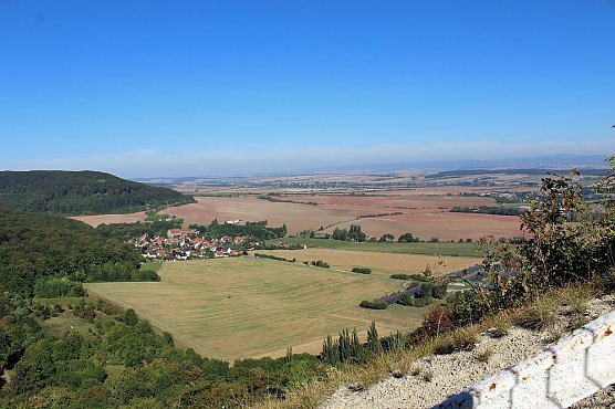 Ferienpark Feuerkuppe bereitet Öffnung vor (Foto: Karl-Heinz Herrmann) Ferienpark Feuerkuppe bereitet Öffnung vor (Foto: Karl-Heinz Herrmann)