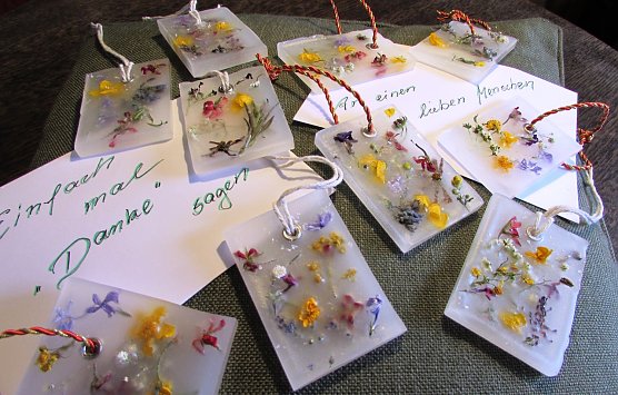 Duftanhänger versendet (Foto: L.Schubert) Duftanhänger versendet (Foto: L.Schubert)