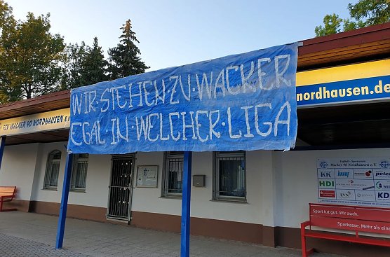 Wackers Ultras &uuml;ben Solidarit&auml;t (Foto: Ultras Nordhausen )
