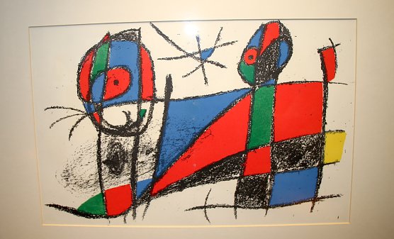 Auch Joan Miro ist vertreten. Um welches Tier es sich hier wohl handelt? Kleiner Tipp: Die Grafik h&auml;ngt im Katzenzimmer. (Foto: nnz)