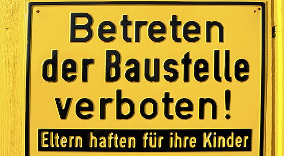 Baustellenschild (Foto: IG Bau)
