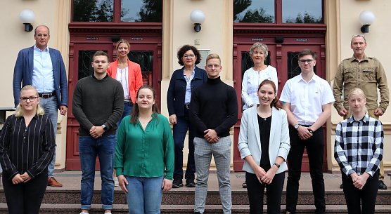 Neue Azubis im Landratsamt (Foto: J.Piper)