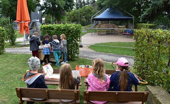 &Uuml;brrraschende Geschenke in Bielen (Foto: Kita Sonnenschein)