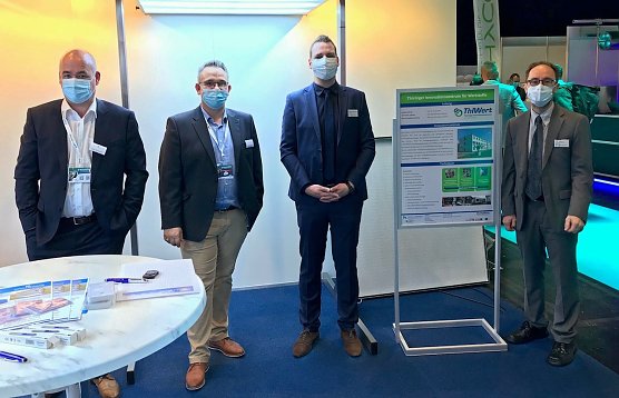 v. l. n. r.: Dirk Barnstedt (Gesch&auml;ftsf&uuml;hrer Schulz & Berger), Jens Konradi (Niederlassungsleiter Schulz & Berger), Dr.-Ing. Christian Borowski und Dipl.-Ing.(FH) Michael Pieplow vom ThIWert (Foto: Foto: Michael Pieplow)