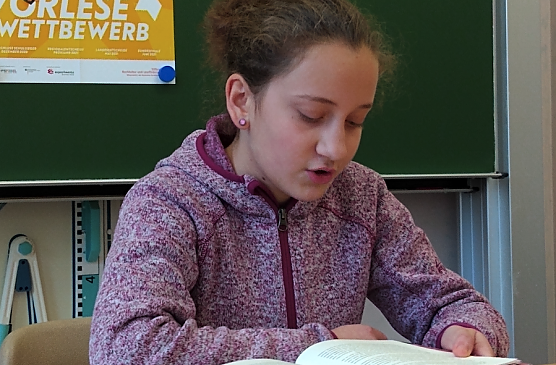 Las sich zum Sieg: Helene Grund (Foto: Heike Roeder)