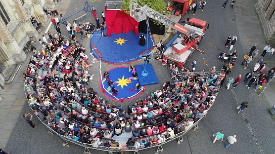 So könnte die neue Tribüne für den Zirkus Zappelini aussehen (Foto: LRA NDH) So könnte die neue Tribüne für den Zirkus Zappelini aussehen (Foto: LRA NDH)