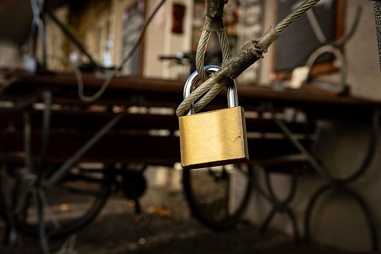 Die Corona- Pandemie hat zu einer historischen Krise im Gastgewerbe gef&uuml;hrt � und kostet vielen Aushilfskr&auml;ften den Job. (Foto: NGG)