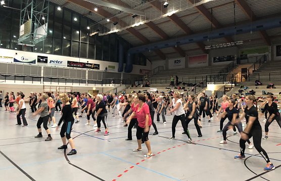 Frauensporttag in der Wiedigsburghalle: Hoffen auf November (Foto: privat) Frauensporttag in der Wiedigsburghalle: Hoffen auf November (Foto: privat)