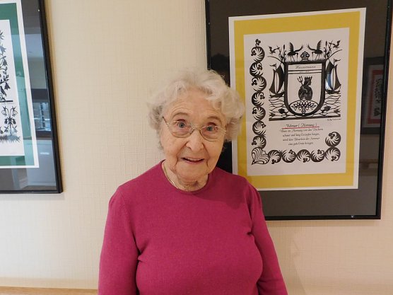 Im Sonnenhof Ilfeld sind die neuen Scherenschnitte Erika Schirmers zu sehen (Foto: Danny Kais)