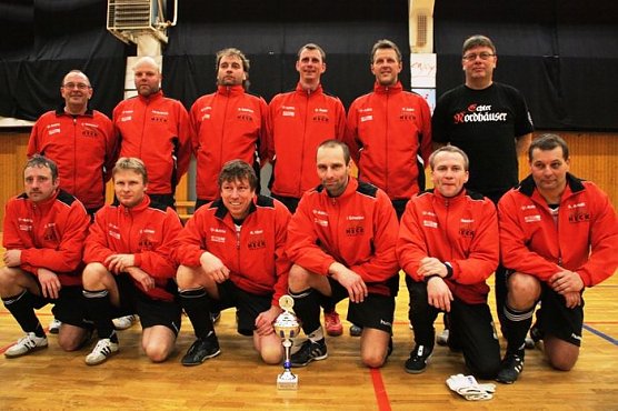 Die "Old Boys" haben gewonnen (Foto: privat) Die "Old Boys" haben gewonnen (Foto: privat)