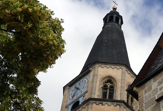 Kirchturm St. Blasii in Nordhausen (Foto: R.Englert) Kirchturm St. Blasii in Nordhausen (Foto: R.Englert)