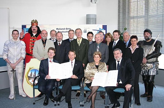 Roland und "Gefolge" (Foto: nnz) Roland und "Gefolge" (Foto: nnz)