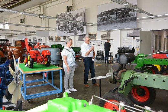 Die Bundestagsabgeordnete Kersten Steinke zu Besuch im IFA Museum Nordhausen (Foto: IFA Museum)