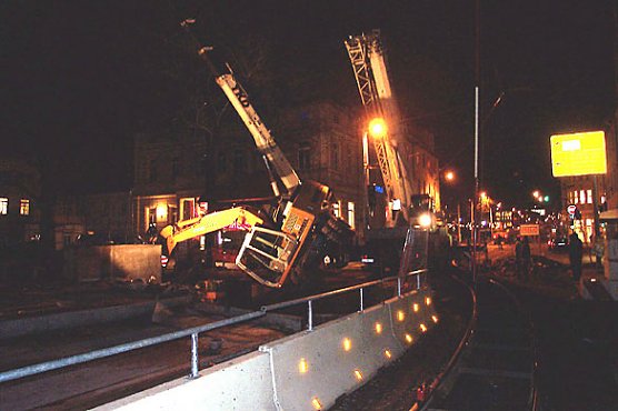Bagger (Foto: --) Bagger (Foto: --)