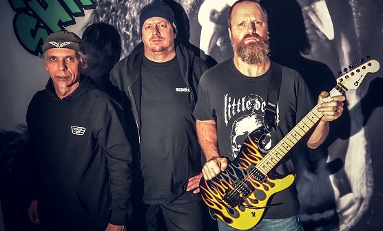 Ape Stifter und Close Up (Foto: Agentur)