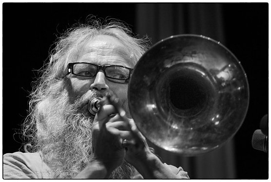 Günther Heinz in Aktion (Foto: Karel Suster) Günther Heinz in Aktion (Foto: Karel Suster)