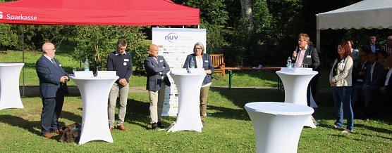Podiumsdiskussion zur Bundestagswahl im Park Hohenrode (Foto: agl)