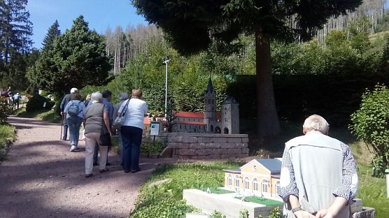 Im Miniaturenpark (Foto: Kurt Frank)