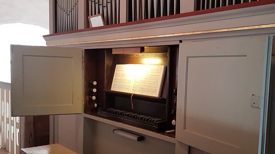Steht bereit f&uuml;r Rock'n'Roll und Heavy Metal: Elender Orgel (Foto: R.Englert)