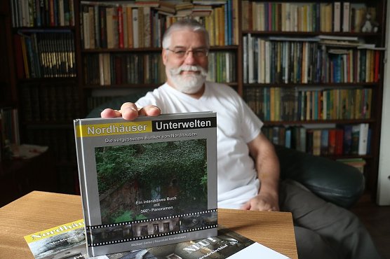 Seine Expeditionen in die Nordh&auml;user Unterwelt hat Michael Garke 2019 in Buchform festgehalten, nun will er das St&uuml;ck Stadtgeschichte f&uuml;r die kommenden Generationen retten (Foto: agl)