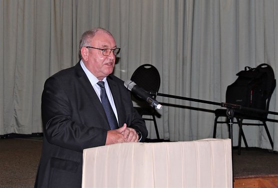 Egon Primas erinnerte an die an die Vertreibung der Deutschen aus den historischen deutschen Ostgebieten (Foto: Bund der Vertriebenen)