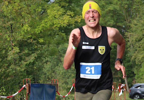 Jens Peter auf der Strecke (Foto: G.Haase) Jens Peter auf der Strecke (Foto: G.Haase)