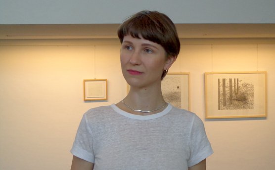 Ulrike Zabel heute bei der Vernissage ihrer Werke (Foto: HG Backhaus)