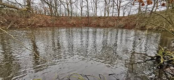 Das Wiedertäuferloch im Spätherbst (Foto: Firouz Vladi) Das Wiedertäuferloch im Spätherbst (Foto: Firouz Vladi)