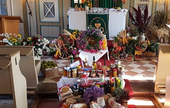 Erntedank in Urbach (Foto: R.Englert)