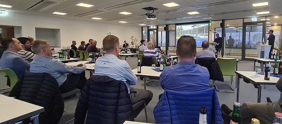 Pr&auml;sidium traf sich mit Verein (Foto: nnz)