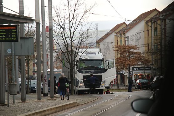 Schwerer Unfall in der Rautenstra&szlig;e (Foto: agl)