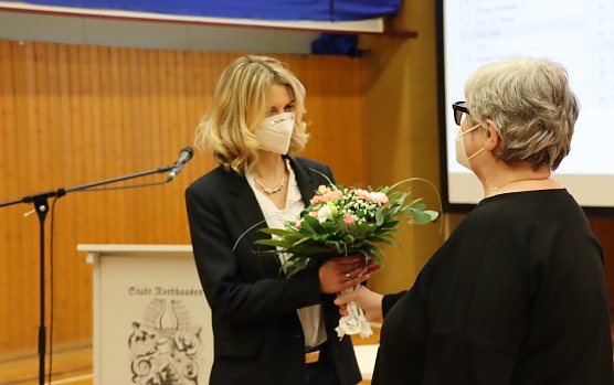 Alexandra Rieger nach der Wahl zur hauptamtlichen Beigeordneten (Foto: &copy; Stadt Nordhausen)