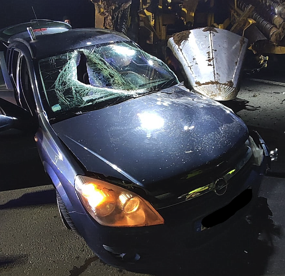 Unfall bei Großwechsungen (Foto: Feuerwehr Großwechsungen/SD) Unfall bei Großwechsungen (Foto: Feuerwehr Großwechsungen/SD)