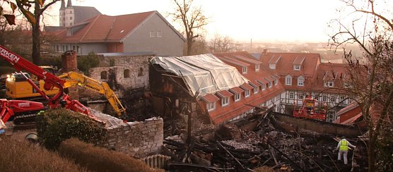 Die Aufr&auml;umarbeiten am Mecklenburgs Hof sind in vollem Gange (Foto: agl)