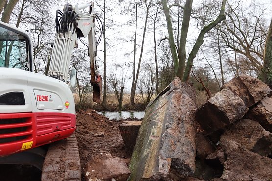 Maßnahmen zur Verbesserung der Gewässergüte an der Salza (Foto: Stadtverwaltung Nordhausen) Maßnahmen zur Verbesserung der Gewässergüte an der Salza (Foto: Stadtverwaltung Nordhausen)