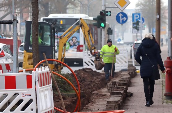 Start des Glasfaserausbaus durch die Telekom (Foto: Stadtverwaltung Nordhausen) Start des Glasfaserausbaus durch die Telekom (Foto: Stadtverwaltung Nordhausen)