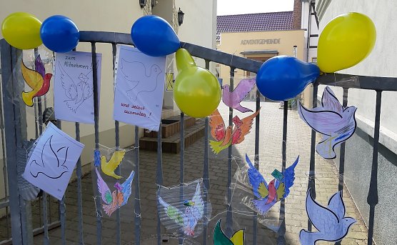 Friedenstauben wurden ausgemalt (Foto: D.Lang) Friedenstauben wurden ausgemalt (Foto: D.Lang)