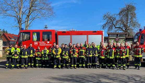 Die Feuerwehrleute von Harztor (Foto: Laura Urbanek) Die Feuerwehrleute von Harztor (Foto: Laura Urbanek)