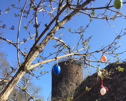 Ostern auf der Ebersburg (Foto: H. M&uuml;ller)
