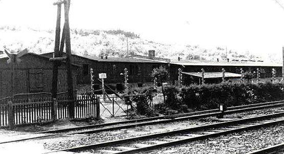 Historische Aufnahme des Eingangs (Foto: MB Dora)