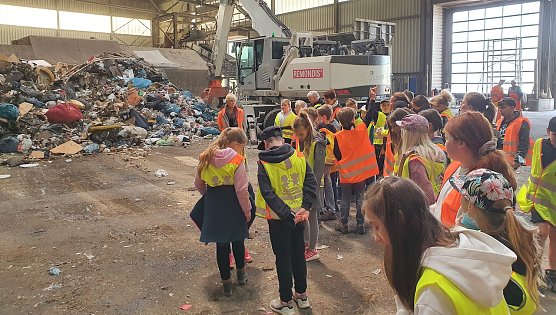 M&uuml;llprojekt in der Grundschule Werther (Foto: M.Schr&ouml;ter)
