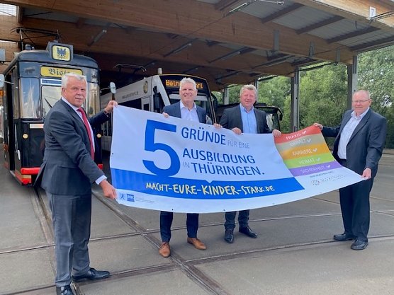 Die Stadtwerke unterst&uuml;tzen das Ausbildungs-Projekt "Macht eure Kinder Stark" (Foto: Marco Bachmann (Stadtwerke Nordhausen))