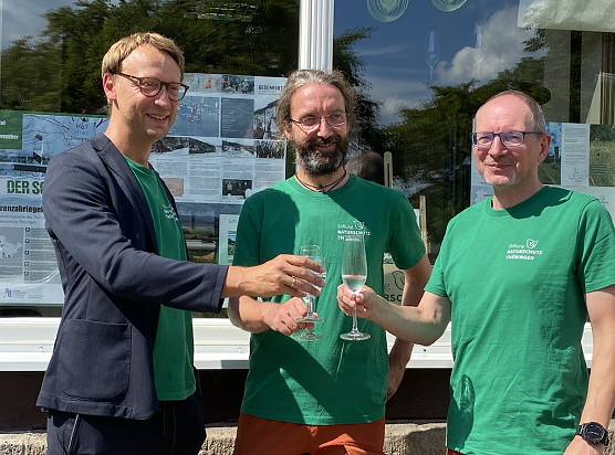 Die Stiftung Naturschutz hat in Ellrich ihr neues Büro eingeweiht (Foto: Stiftung Naturschutz) Die Stiftung Naturschutz hat in Ellrich ihr neues Büro eingeweiht (Foto: Stiftung Naturschutz)