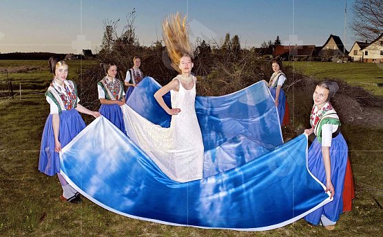 Olaf Martens starte ein Projekt in und um Nordhausen: TAFELBILDER (Foto: O.Martens) Olaf Martens starte ein Projekt in und um Nordhausen: TAFELBILDER (Foto: O.Martens)