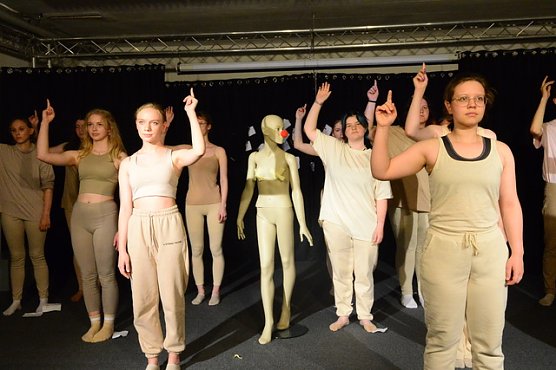 Aufgewachsen - Gastspiel an der Regelschule Hainleite (Foto: Steffen Adam)