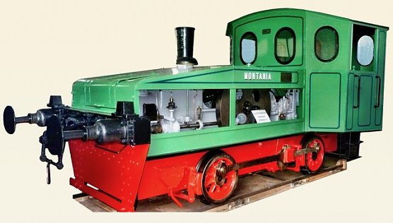 Das Geburtstagskind wird wieder zum Leben erweckt (Foto: HG Franke)