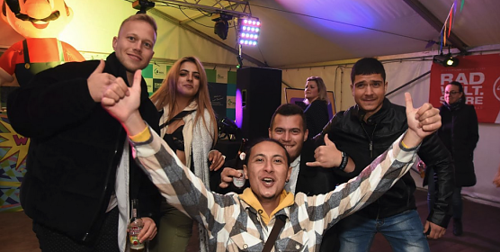 SAP Nummer 9. - die WBG begr&uuml;&szlig;te mit der Semesteranfangsparty die Neuzug&auml;nge der Hochschule (Foto: Sven G&auml;mkow)