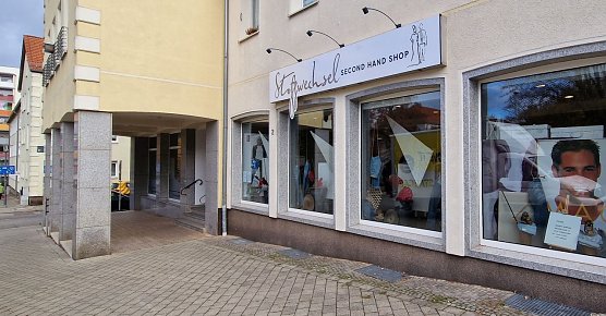 Hier kann Frau oder Mann Stoffe wechseln (Foto: nnz)