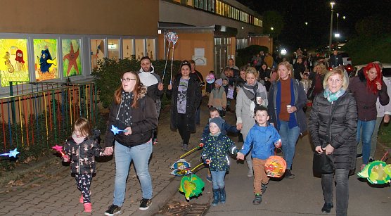 Laternenumzug der Kita Am Frauenberg (Foto: K.Kind)