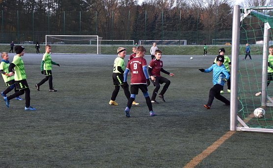 Wackers E 1-Junioren besiegen Badra (Foto: Martina Nebelung)